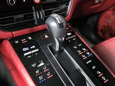 صورة مصغرة 12 لـ 2023 Porsche MACAN