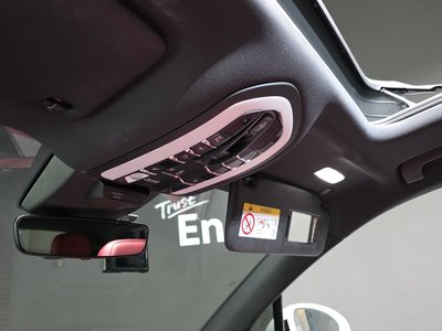 صورة مصغرة 30 لـ 2023 Porsche MACAN