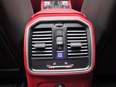 صورة مصغرة 23 لـ 2023 Porsche MACAN
