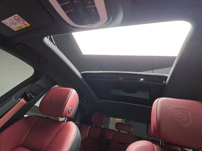 صورة مصغرة 26 لـ 2023 Porsche MACAN