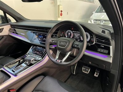 صورة 2 لـ 2025 AUDI Q7