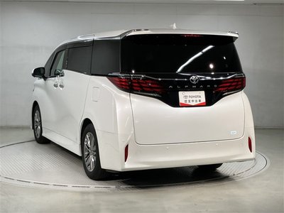 TOYOTA ALPHARD - 4