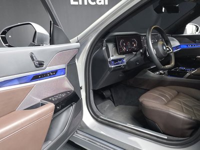 2023 BMW 7 SERIES thumbnail 13