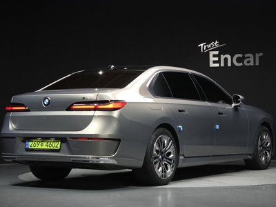 صورة 4 لـ 2023 BMW 7 SERIES