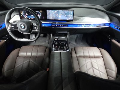 صورة 5 لـ 2023 BMW 7 SERIES