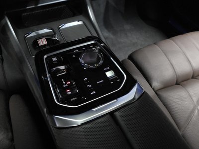 2023 BMW 7 SERIES thumbnail 12