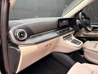 2025 Mercedes-BENZ V-CLASS — миниатюра 36