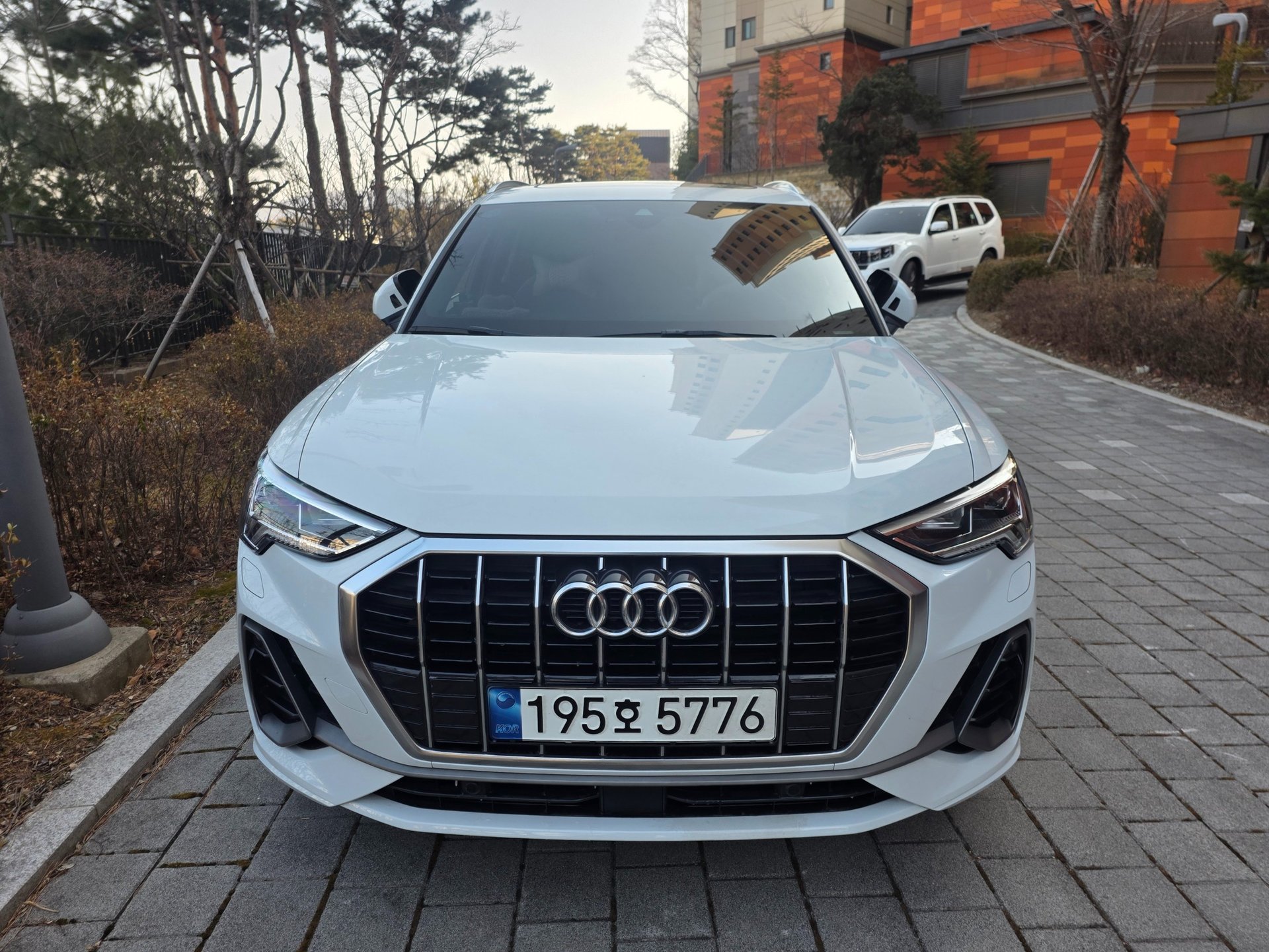 AUDI Q3 - View 1