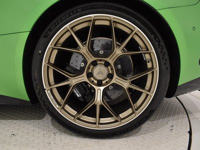صورة 10 لـ 2026 Mercedes-BENZ GT AMG