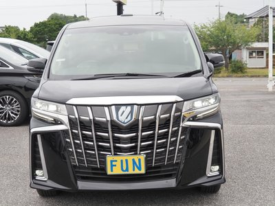 TOYOTA ALPHARD - 2