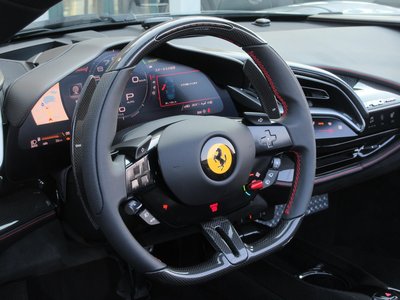 صورة مصغرة 56 لـ 2025 Ferrari SF90 SPIDER