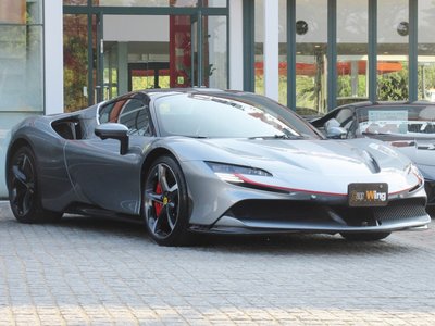 2025 Ferrari SF90 SPIDER 照片 6