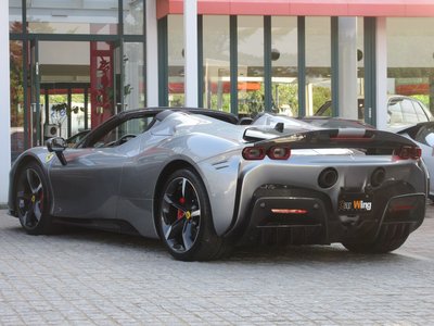 صورة مصغرة 32 لـ 2025 Ferrari SF90 SPIDER