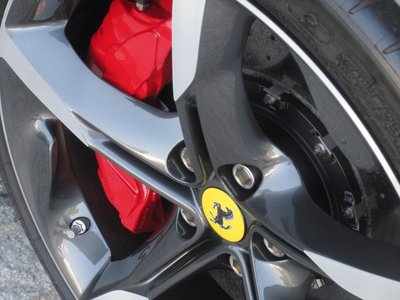 صورة مصغرة 19 لـ 2025 Ferrari SF90 SPIDER