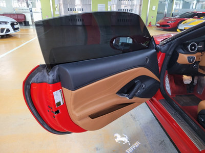 FERRARI CALIFORNIA - 9