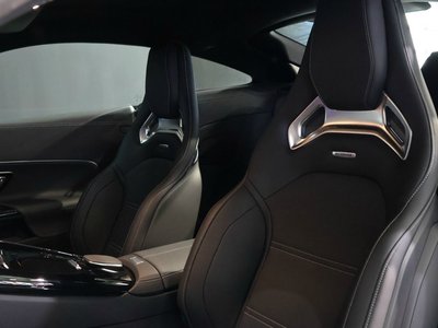 MERCEDES-BENZ GT AMG - 8
