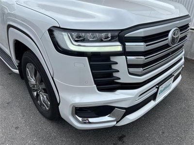 2024 Toyota LAND CRUISER 300 — фото 10