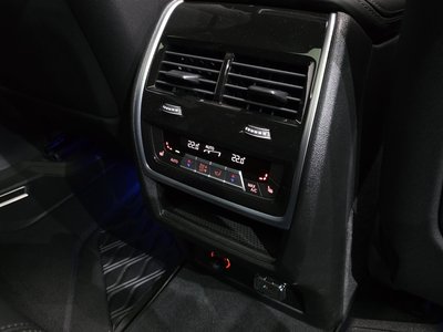 2024 BMW X5 — миниатюра 31
