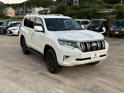 TOYOTA LAND CRUISER PRADO - 7