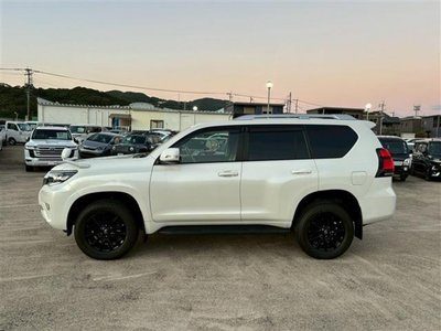 TOYOTA LAND CRUISER PRADO - 9