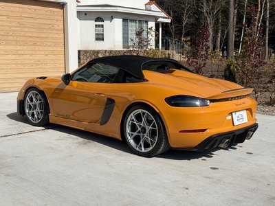 PORSCHE 718 SPYDER - 10