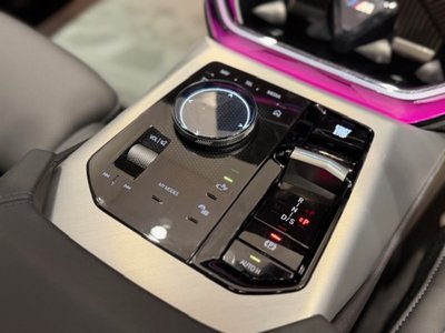صورة مصغرة 34 لـ 2025 BMW X3