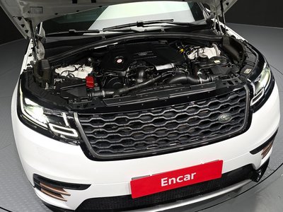 LAND ROVER RANGE ROVER VELAR - 7