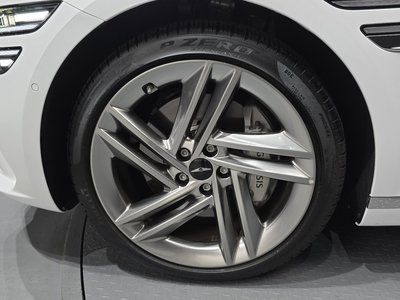 GENESIS G80 (RG3) - 6