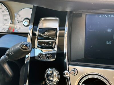 ROLLS ROYCE GHOST 2011 thumbnail 36