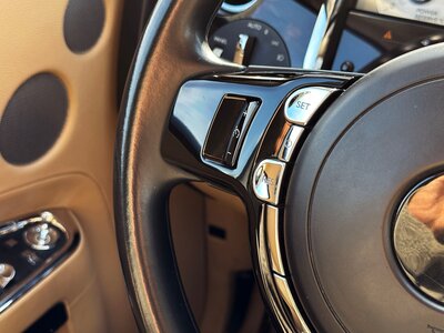 ROLLS ROYCE GHOST 2011 thumbnail 43
