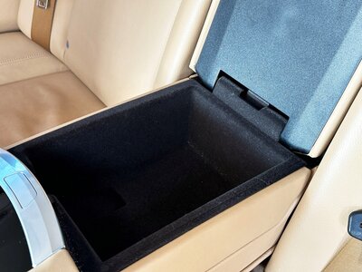 ROLLS ROYCE GHOST 2011 thumbnail 61