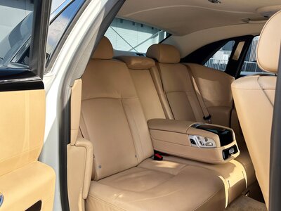 ROLLS ROYCE GHOST 2011 thumbnail 69