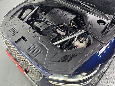 2021 Genesis GV70 photo 7
