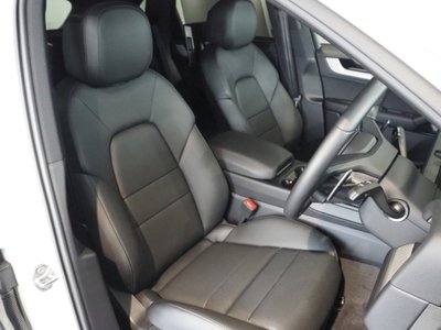 صورة 5 لـ 2025 Porsche CAYENNE