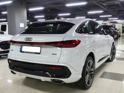 AUDI Q5 - 2