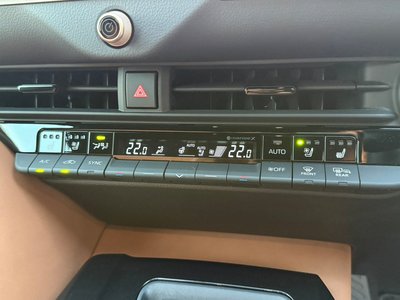 2023 Toyota CROWN SPORT — миниатюра 29