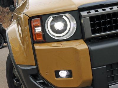 TOYOTA LAND CRUISER 250 - 7