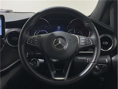 صورة مصغرة 12 لـ 2023 Mercedes-BENZ V-CLASS