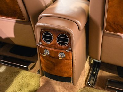 2016 ROLLS-ROYCE PHANTOM 照片 37