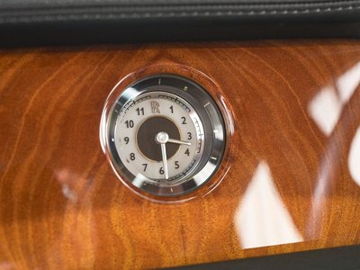 2016 ROLLS-ROYCE PHANTOM 照片 32
