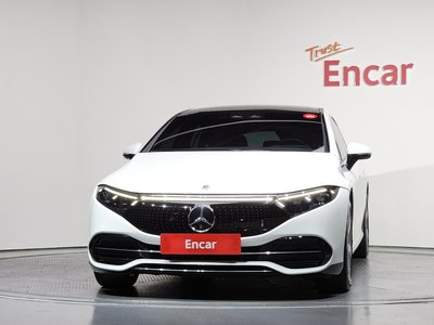 MERCEDES-BENZ EQS - 2