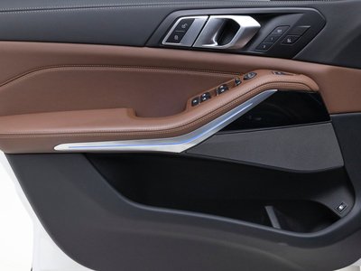 صورة مصغرة 20 لـ 2025 BMW X5