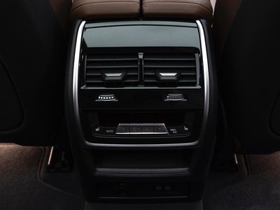 صورة مصغرة 19 لـ 2025 BMW X5