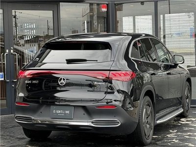 MERCEDES-BENZ EQE - 8