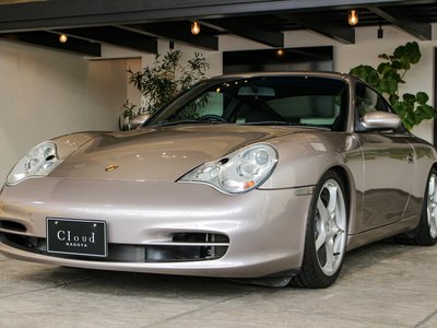 PORSCHE 911 - 4