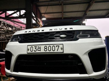 LAND ROVER RANGE ROVER SPORT - View 1