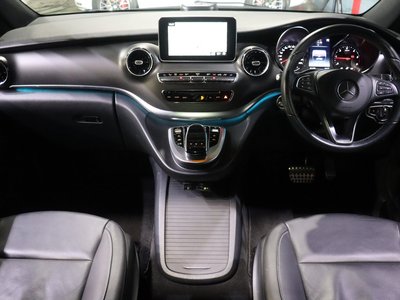 MERCEDES-BENZ V-CLASS - 3