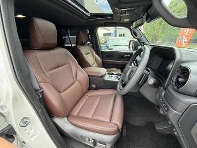 TOYOTA LAND CRUISER 250 - 10