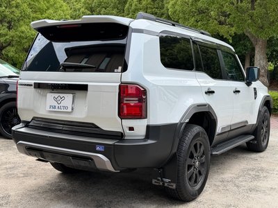 TOYOTA LAND CRUISER 250 - 5