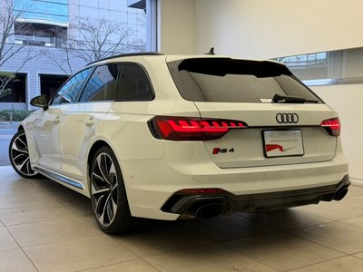 AUDI RS4 AVANT - 9